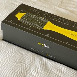Brand New- Drybar The Double Shot Oval Blow-Dryer Brush🤍✨